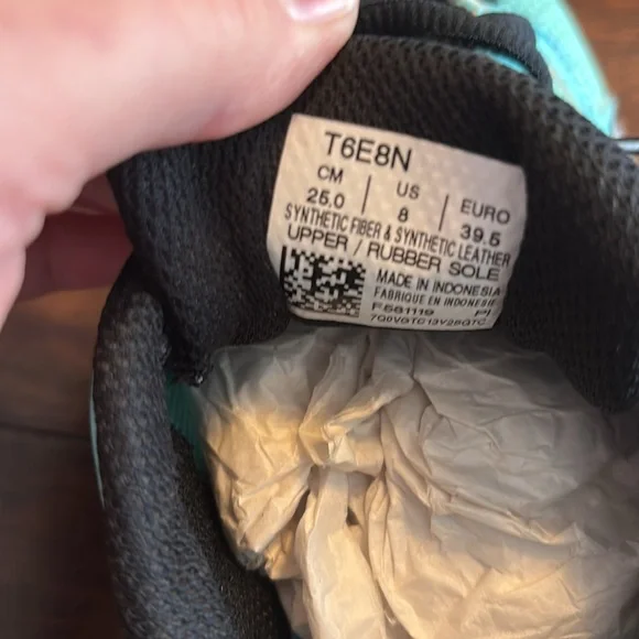 ASICS Aruba blue/silver/aqua sneakers gym shoes size 8 women new - Picture 2 of 4